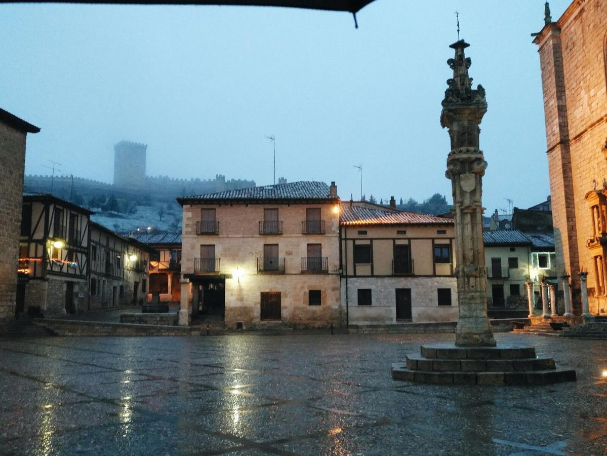 Alojamientos Palacete Penaranda de Duero Ngoại thất bức ảnh